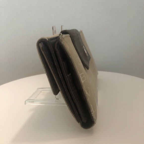 Bvlgari (Bulgari) Long Signature Wallet Good Condition - Picture 3 of 15